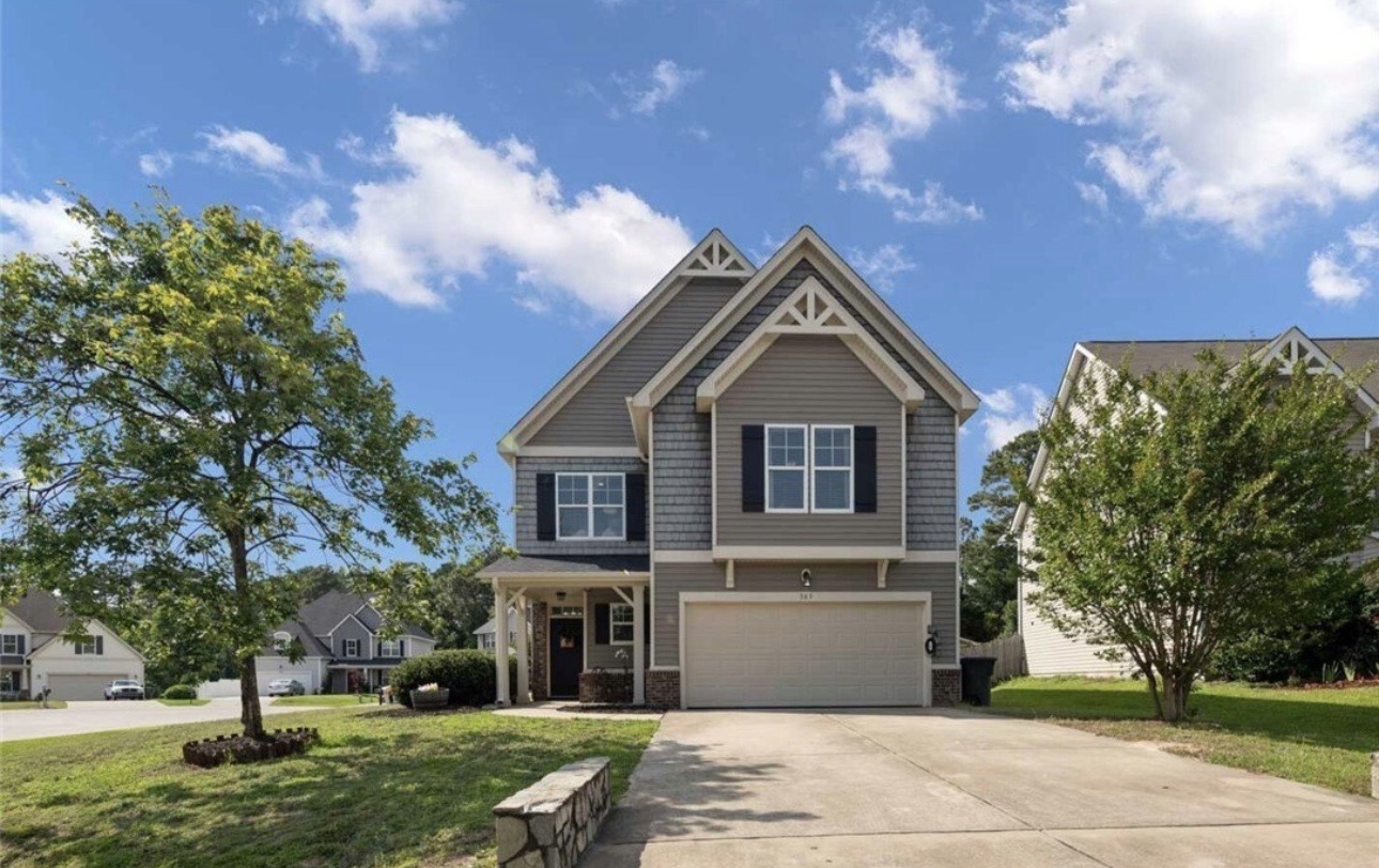 305 Bedfordshire Place